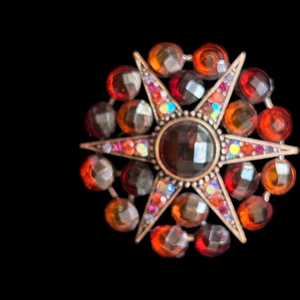 Vintage Rhinestone And Copper Brooch‎